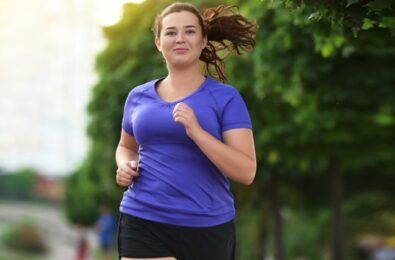 8 Natural and Easy Slimming Tips (Expert Recommended)